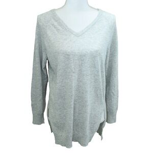 LULU’S Name the Day Heather Grey V Neck Sweater SIZE M Medium